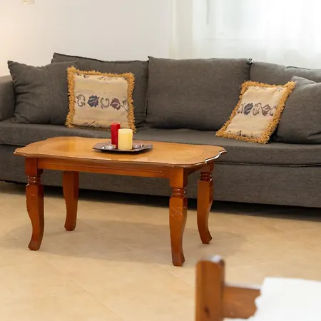Kume Apartment *